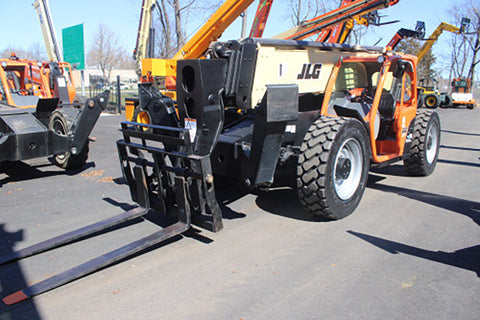 2016 JLG 1255 12000 LB DIESEL TELESCOPIC FORKLIFT TELEHANDLER PNEUMATIC 4WD WITH OUTRIGGERS AND OPEN CAB 2479 HOURS STOCK # BF9745139-NLE