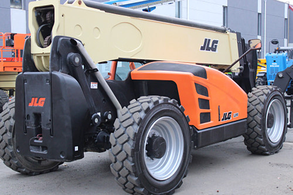 2018 JLG 1255 12000 LB DIESEL TELESCOPIC FORKLIFT TELEHANDLER PNEUMATI ...