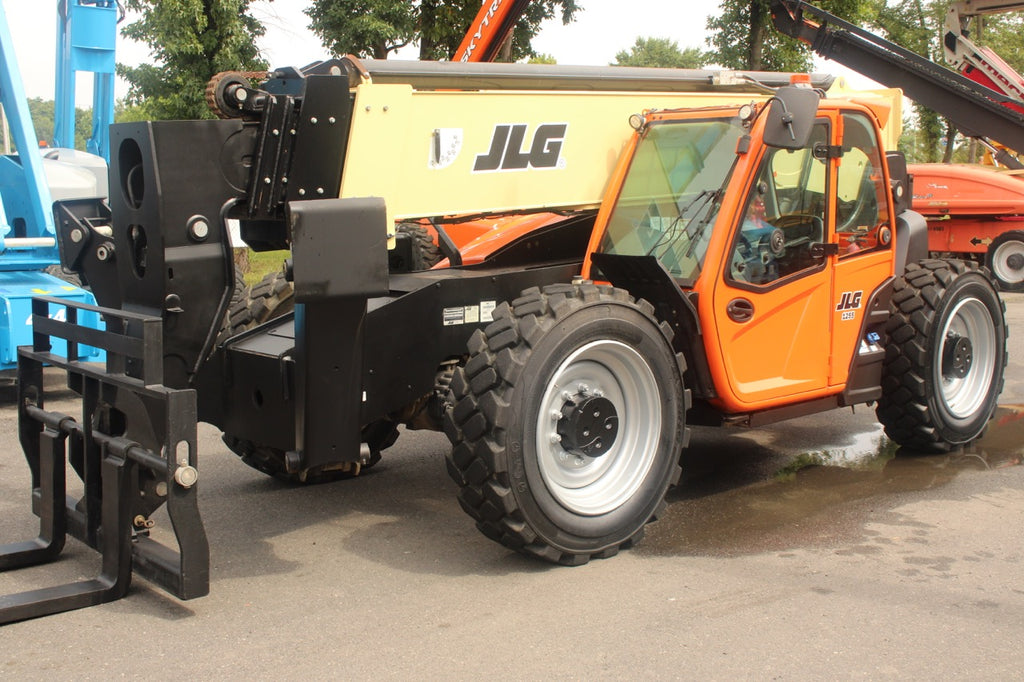 2019 JLG 1255 12000 LB DIESEL TELESCOPIC FORKLIFT TELEHANDLER PNEUMATI ...