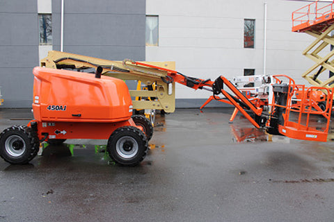 2017 JLG 450AJ