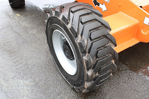 2015 SkyTrak 6042 Picture 13 2015 SkyTrak 6042-13