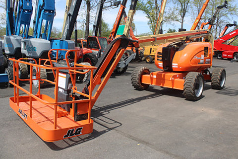 2017 JLG 600AJ-1