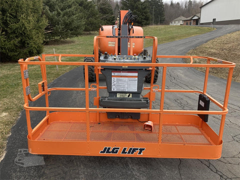 2016 JLG 600AJ
