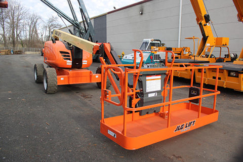 2018 JLG 600AJ