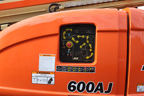 2018 JLG 600AJ