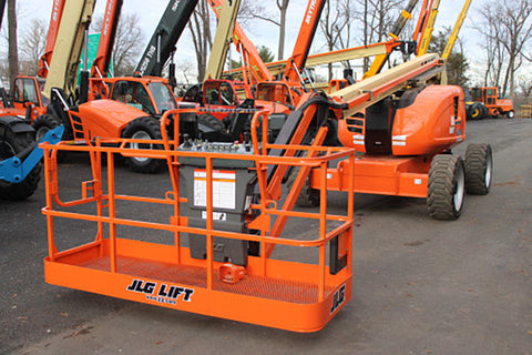 2018 JLG 600AJ