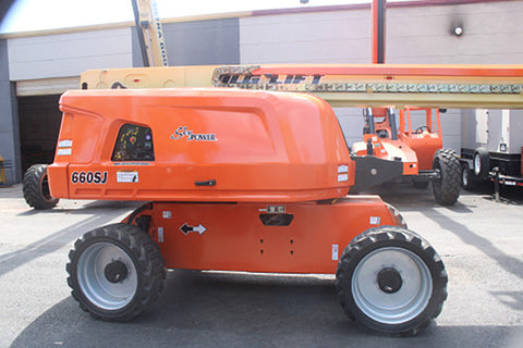 2018 JLG 660SJ