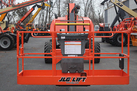 2016 JLG 800AJ