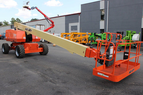 2014 JLG 800S