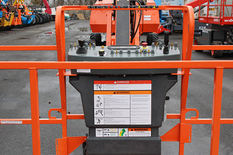 2015 JLG 860SJ