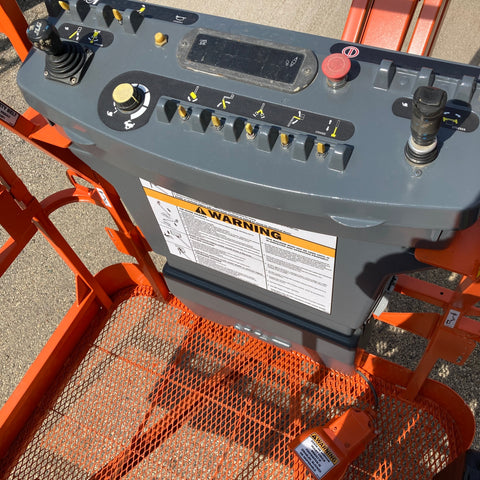 2015 JLG E300AJP Picture 9 2015 JLG E300AJP-9
