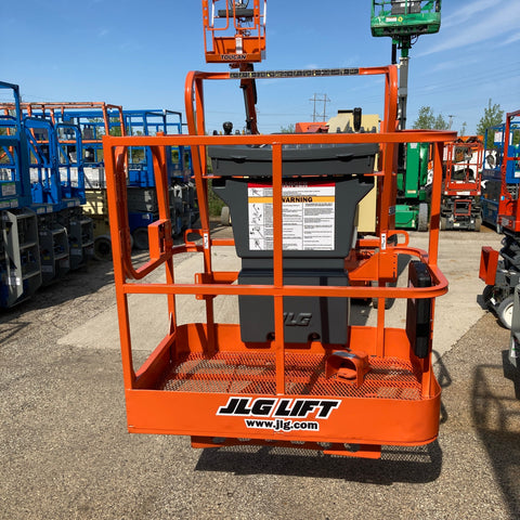 2015 JLG E300AJP Picture 3 2015 JLG E300AJP-3