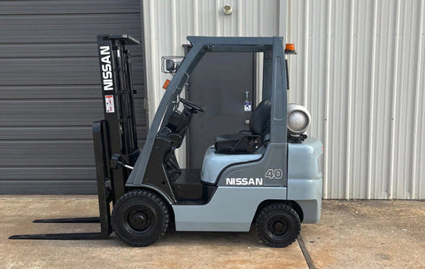2009 NISSAN MP1F1A20LV 4000 LB LP GAS FORKLIFT PNEUMATIC TIRE 84/130 2 STAGE MAST 6233 HOURS STOCK # BF9119749-ARB
