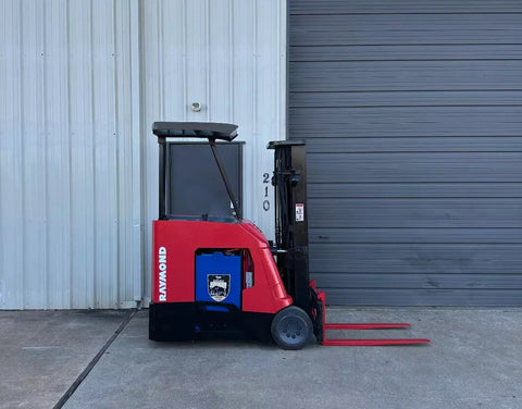 2014 RAYMOND 425-C40TT 4000 LB ELECTRIC FORKLIFT 83/188" 3 STAGE MAST CUSHION SIDE SHIFTER 6106 HOURS STOCK # BF9132779-ARB - United Lift LLC