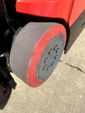 2014 RAYMOND 425-C40TT 4000 LB ELECTRIC FORKLIFT 83/188" 3 STAGE MAST CUSHION SIDE SHIFTER 6178 HOURS STOCK # BF9132789-ARB - United Lift LLC