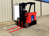 2015 RAYMOND 415-C30TT 3000 LB ELECTRIC DOCK STOCKER FORKLIFT 83/189" 3 STAGE MAST SIDE SHIFTER 2201 HOURS STOCK # BF982879-ARB