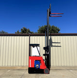2015 RAYMOND 415-C30TT 3000 LB ELECTRIC DOCK STOCKER FORKLIFT 83/189" 3 STAGE MAST SIDE SHIFTER 2201 HOURS STOCK # BF982879-ARB
