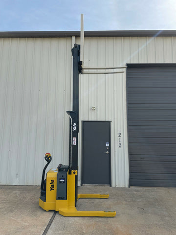 2014 Yale MSW040SFN24TV087 Picture 9 2014 Yale MSW040SFN24TV087-9