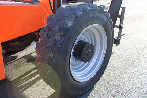 2019 SkyTrak 10054 Picture 18 2019 SkyTrak 10054-18