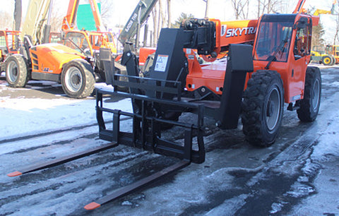 2019 JLG SKYTRAK 10054 10000 LB DIESEL TELESCOPIC FORKLIFT TELEHANDLER PNEUMATIC 4WD OUTRIGGERS ENCLOSED CAB WITH HEAT AND AC 1736 HOURS STOCK # BF9948129-NLE - United Lift LLC