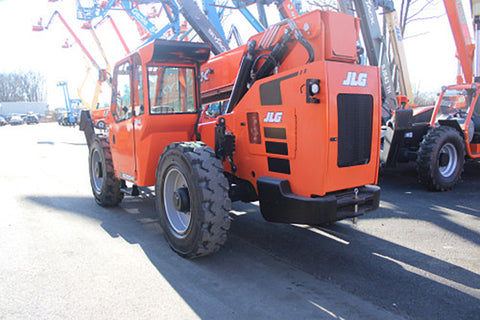2019 SkyTrak 10054