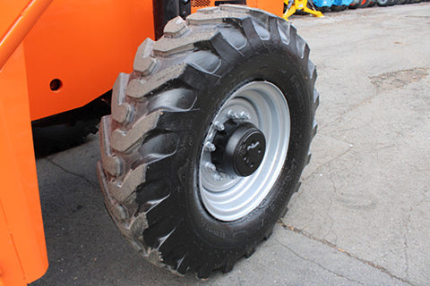 2019 SkyTrak 10054
