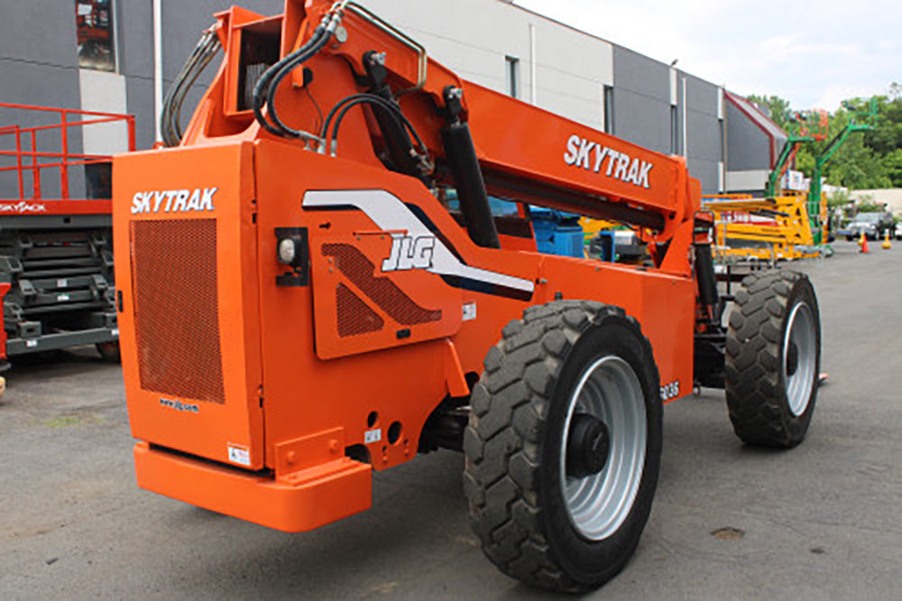 2015 SKYTRAK 6036 6000 LB DIESEL TELESCOPIC FORKLIFT TELEHANDLER ...