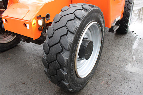 2015 SkyTrak 6042 Picture 17 2015 SkyTrak 6042-17