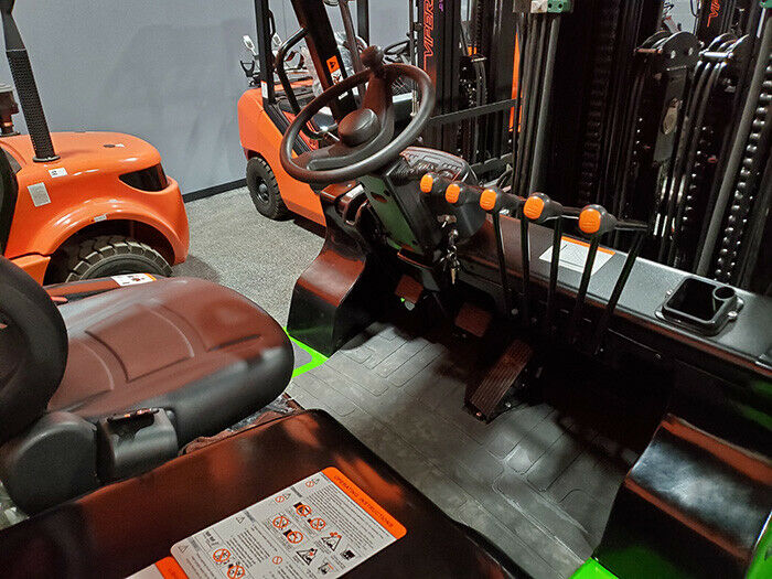 IN STOCK 2026 VIPER FY70 15500 LB DUAL FUEL FORKLIFT PNEUMATIC 108/189 ...
