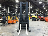 2024 YALE NR040 4000 LB 36 VOLT ELECTRIC REACH FORKLIFT 107/242" 3 STAGE MAST SIDE SHIFTER 7 HOURS STOCK # BF9339149-ROH - United Lift LLC