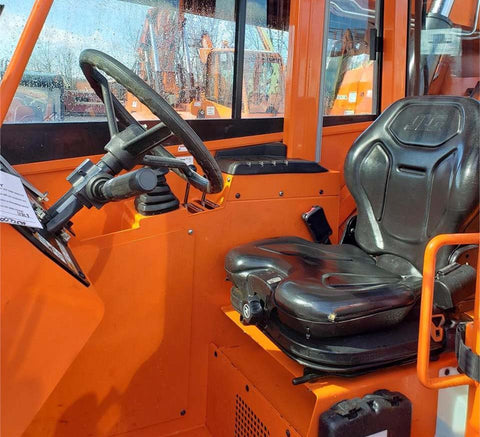 2016 SkyTrak 6036 Picture 10 2016 SkyTrak 6036-10