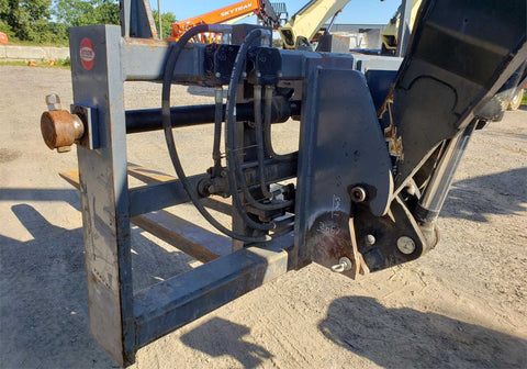 2016 JLG G15-44A