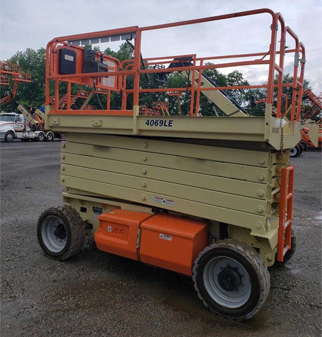 2008 JLG 4069LE SCISSOR LIFT 40' REACH ELECTRIC SOLID PNEUMATIC TIRES 564 HOURS STOCK # BF9137169-VAOH - United Lift Equipment LLC