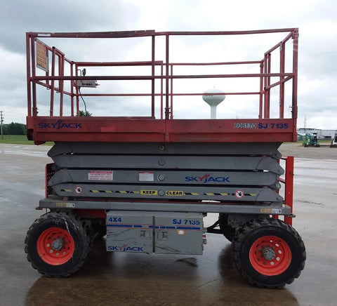 2011 Skyjack SJ-7135RT