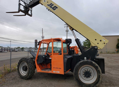 2013 JLG G9-43A