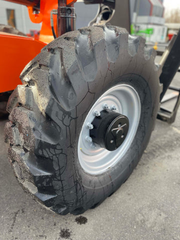 2016 SkyTrak 10054 Picture 17 2016 SkyTrak 10054-17