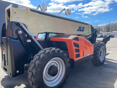 2018 JLG 1255