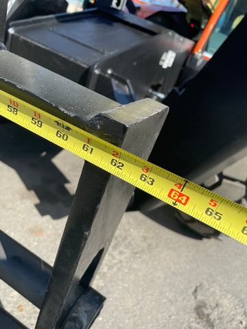 2018 JLG 1255