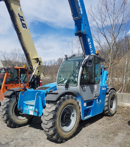 2014 GENIE GTH1544 15000 LB DIESEL TELESCOPIC FORKLIFT TELEHANDLER PNEUMATIC 4WD ENCLOSED CAB STOCK # BF91055449-PAC - United Lift Used & New Forklift Telehandler Scissor Lift Boomlift