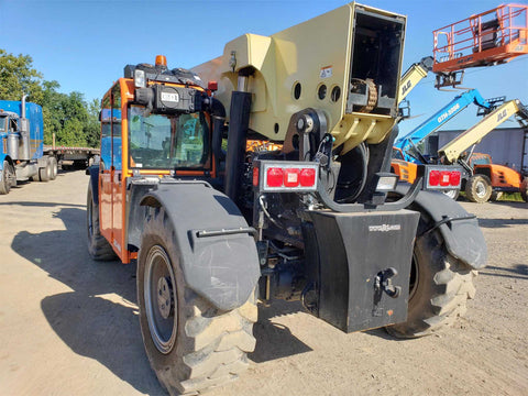 2016 JLG G15-44A