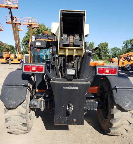 2016 JLG G15-44A