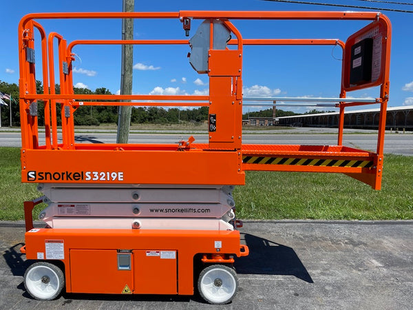 BRAND NEW 2022/2023 SNORKEL S3219E SCISSOR LIFT 19' REACH ELECTRIC