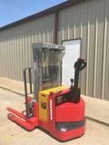2002 RAYMOND DSX40 4000 LB ELECTRIC FORKLIFT WALKIE STACKER 72/150" 3 STAGE MAST CUSHION SIDE SHIFTER 10733 HOURS STOCK # BF956529-ARB - United Lift Used & New Forklift Telehandler Scissor Lift Boomlift