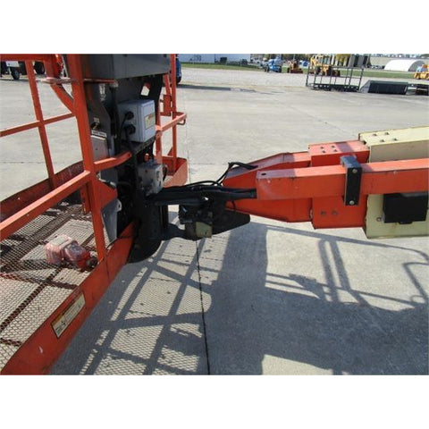 2007 JLG 800S