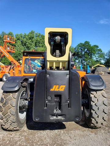2019 JLG 1255