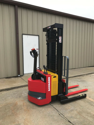 2010 Raymond RSS40