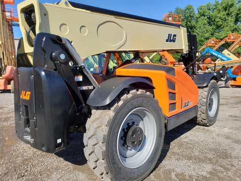 2019 JLG 1255