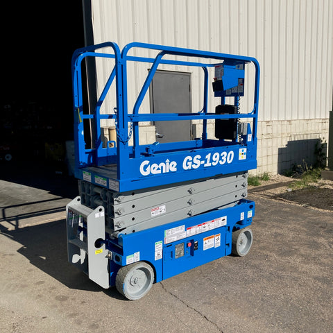 2013 GENIE GS1930 SCISSOR LIFT 19' REACH ELECTRIC 236 HOURS STOCK # BF979549-WIB - United Lift Equipment LLC