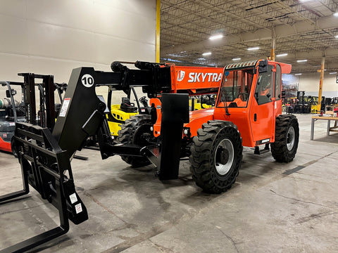 2016 JLG SKYTRAK 10054 10000 LB DIESEL TELESCOPIC FORKLIFT TELEHANDLER PNEUMATIC 4WD OUTRIGGERS ENCLOSED CAB WITH HEAT AND AC 948 HOURS STOCK # BF9898179-BUF - United Lift Equipment LLC