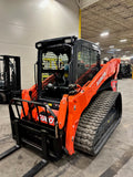 2018 KUBOTA SVL90-2 CAB HIGH FLOW SKID STEER TRACK 4300 LB CAPACITY HYDRAULIC QUICK ATTACH FRESH PAINT BF9447879-BUF - United Lift Equipment LLC